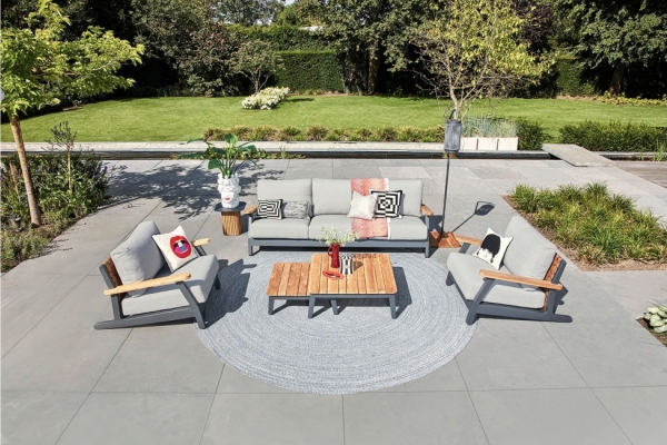 Build a garden where you love to spend your time: the importance of Garden Furniture